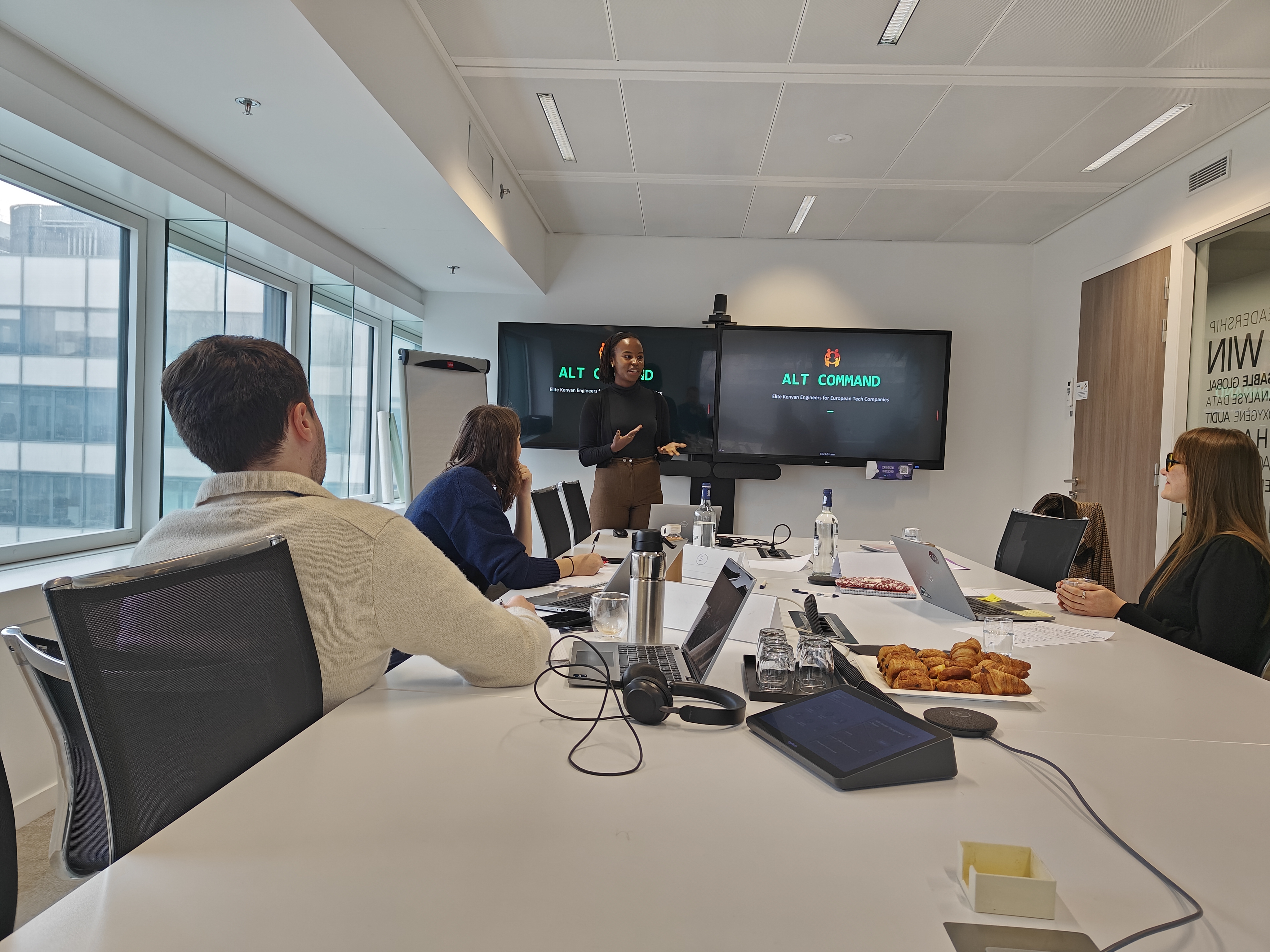 Kyende presenting Alt Command to founders